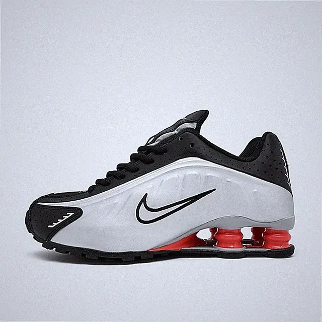 NIB Big Kid GS Nike Shox R4 Metallic Silver Black Red Shoes CW2626-005